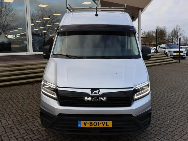 MAN TGE 2.0 TDI 177 PK AUT. DUBBEL CABINE 2019 Diesel 6