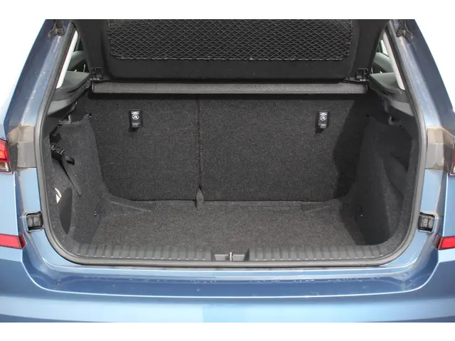 Škoda Kamiq 1.0 TSI Ambition 116 Pk 2020 Benzine 19