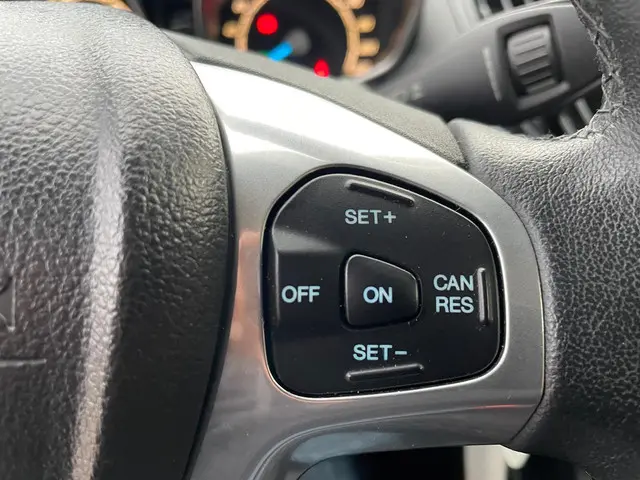 Ford B-MAX 1.0 EcoBoost Titanium 2013 Benzine 14