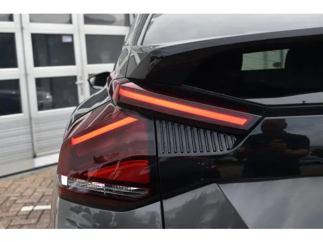 Citroën C4 Puretech 130 Shine 2022 Benzine 9