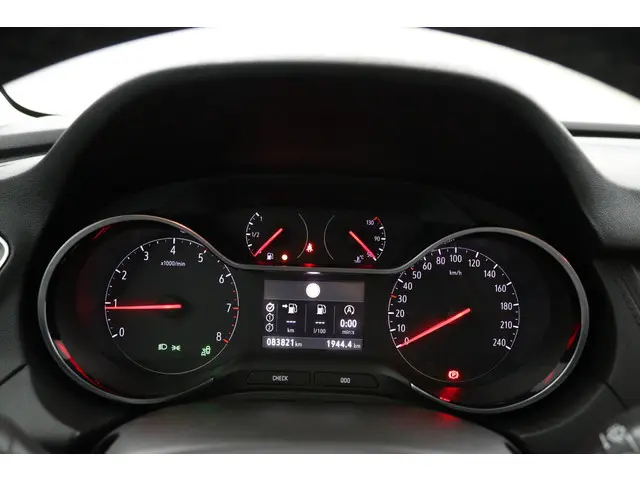 Opel Grandland X 1.2 Turbo Innovation 2020 Benzine 17