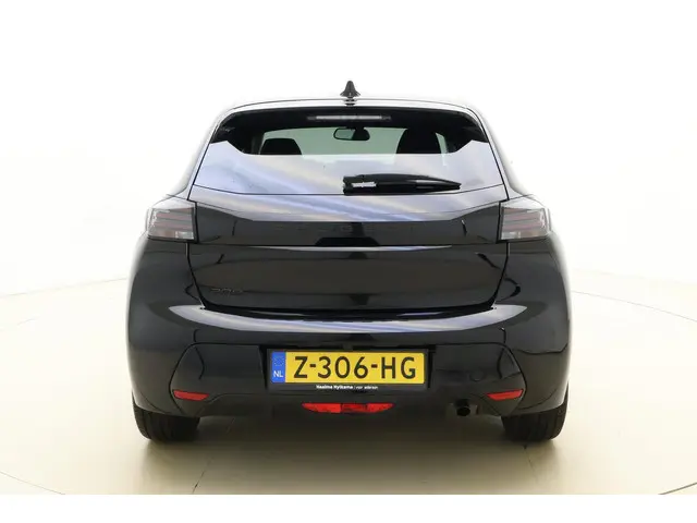 Peugeot 208 1.2 PureTech 100 Allure 2024 Benzine 11