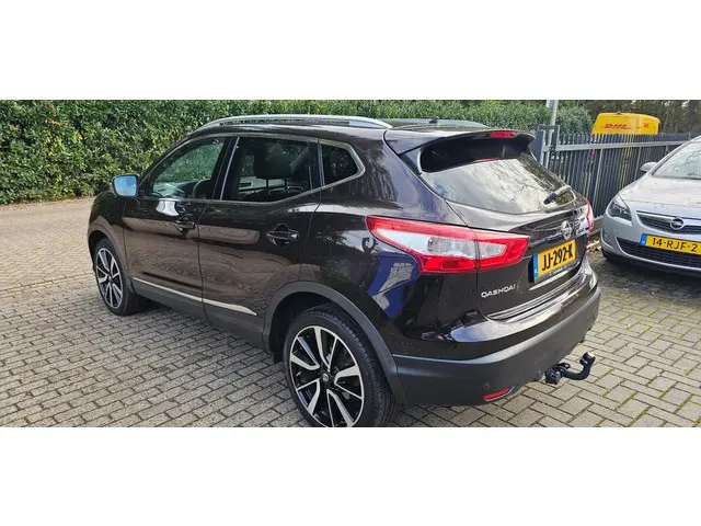 Nissan QASHQAI 2
