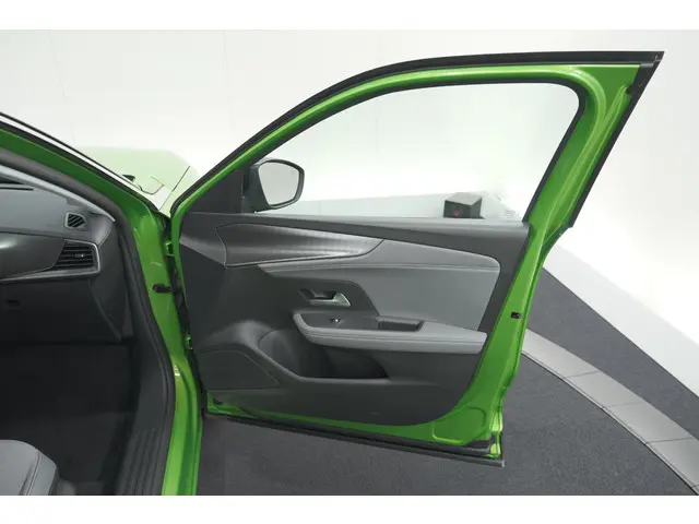 Opel Mokka-e Electric Level 3 50 kWh 2023 Elektrisch 63