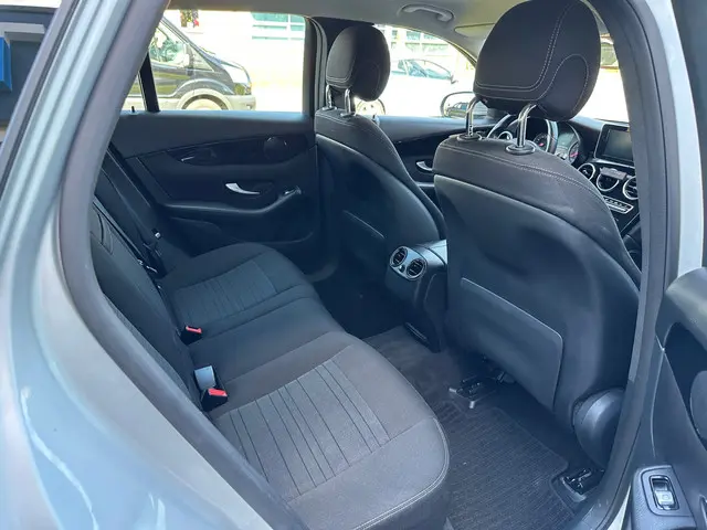 Mercedes-Benz GLC 220 d 4MATIC 2015 Diesel 16