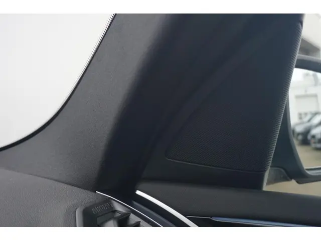 BMW X3 xDrive30e 2025 Hybride Benzine 19