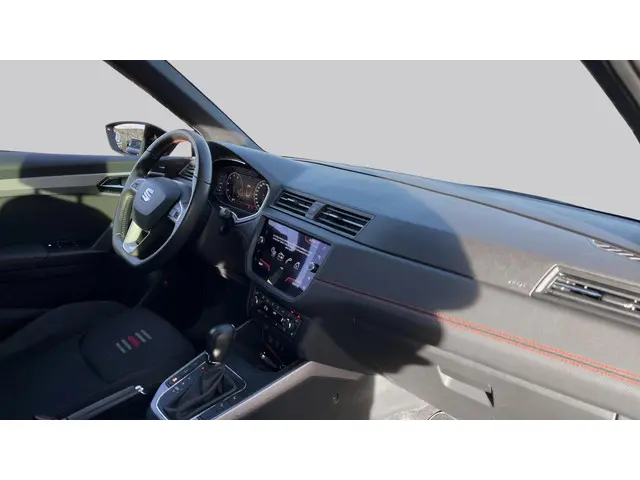 SEAT Arona 1.0 TSI FR Business Intense 2019 Benzine 12