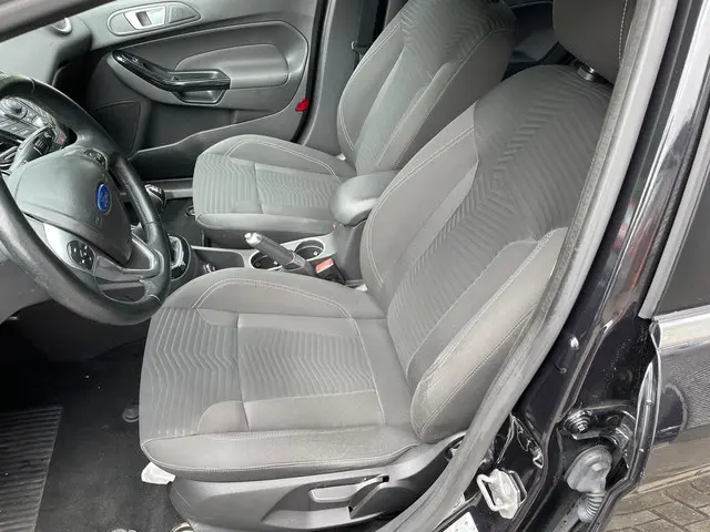 Ford Fiesta 1.0 EcoBoost Titanium 2013 Benzine 11