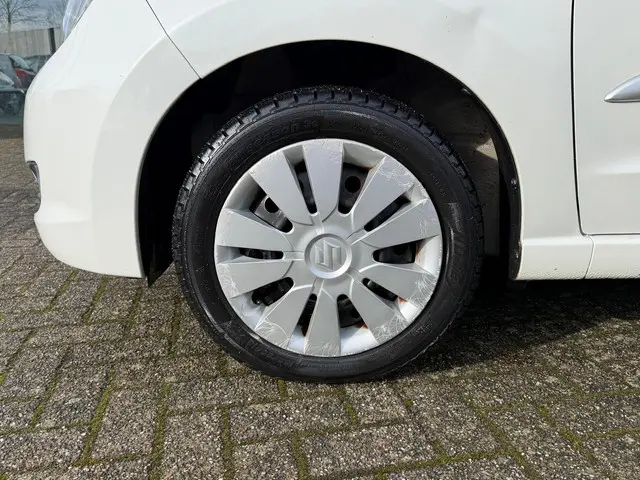 Suzuki Alto 1.0 Comfort EASSS 2013 Benzine 14