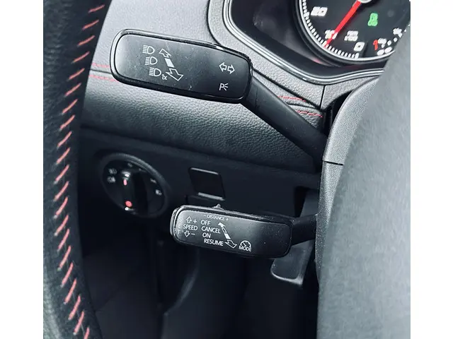 SEAT Ibiza 1.0 TGI/TSI FR Business Intense 2019 Benzine 17