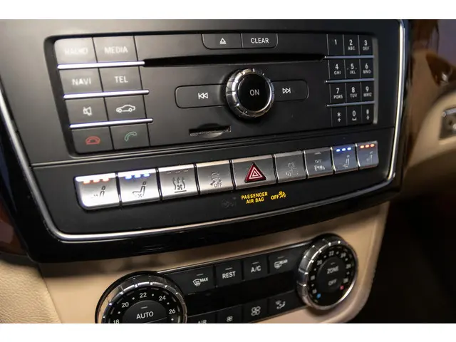 Mercedes-Benz GLE 500 e 4MATIC 2016 Hybride Benzine 18