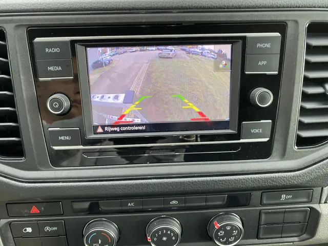 Volkswagen Crafter 35 2.0 TDI L5H3 Highline 2022 Diesel 15