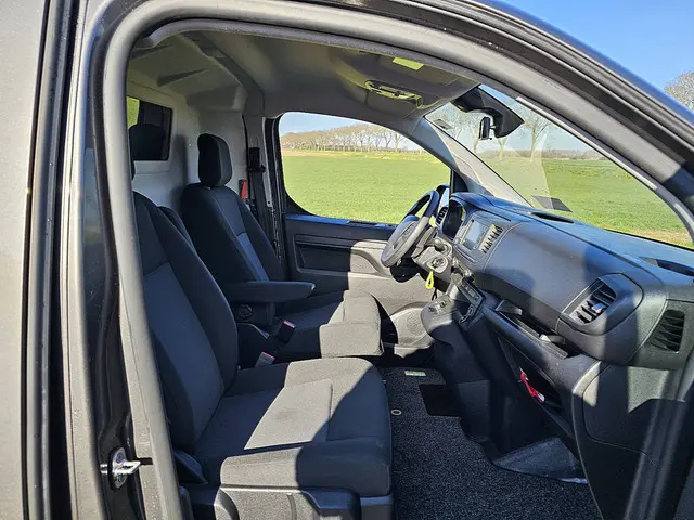 Citroën Jumpy 2.0 2023 Diesel 7