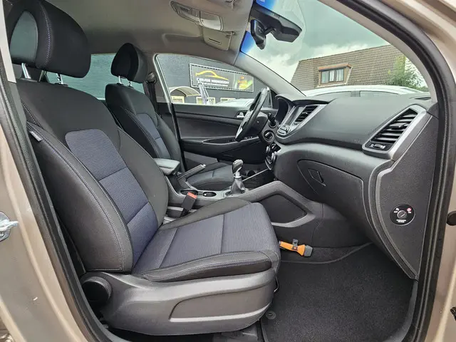 Hyundai Tucson 1.6 GDi Comfort 2016 Benzine 9