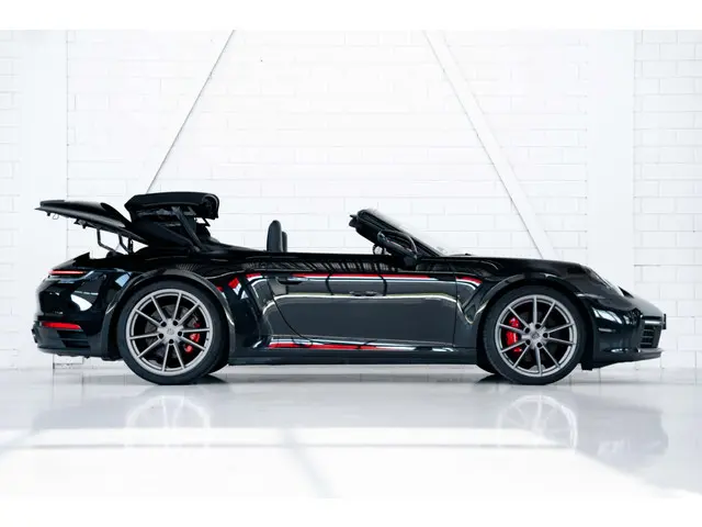 Porsche 911 Carrera 4S Cabriolet 2020 Benzine 6