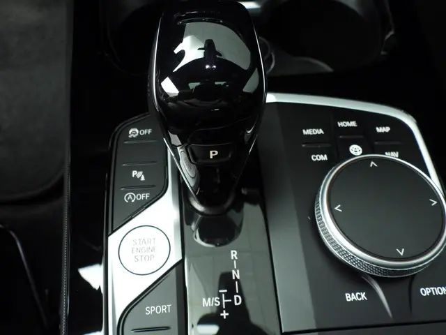 BMW 1 Serie 5-deurs 118i 2024 Benzine 26