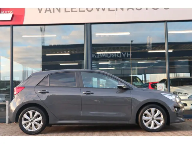 Kia Rio 1.0 T-GDi MHEV DynamicPlusLine 2021 Benzine 8