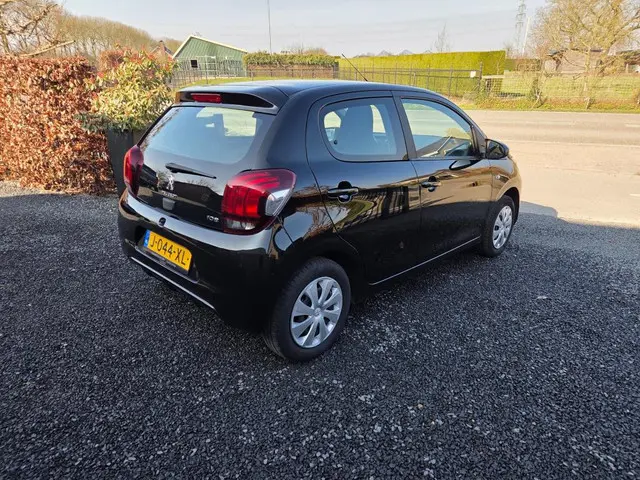 Peugeot 108 3