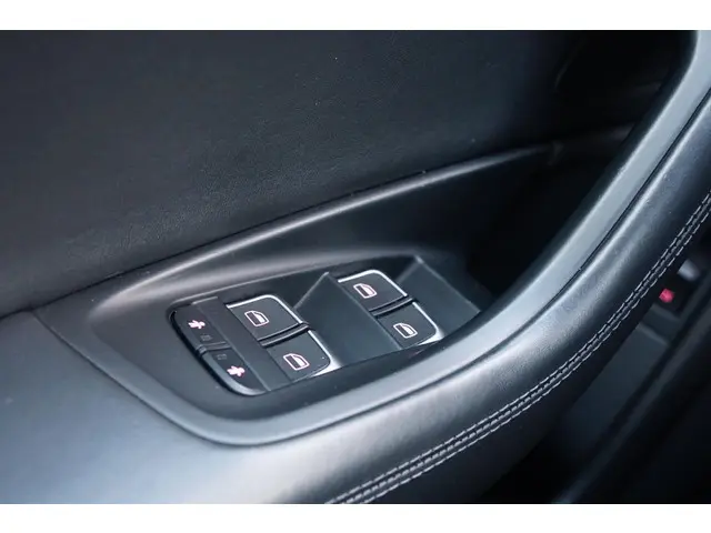 Audi S6 4.0 TFSI S6 quattro Pro Line Plus 2012 Benzine 34