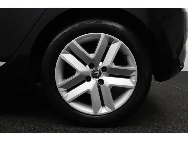 Renault Clio 1.0 TCe Bi-Fuel Zen 2020 LPG/Gas 16