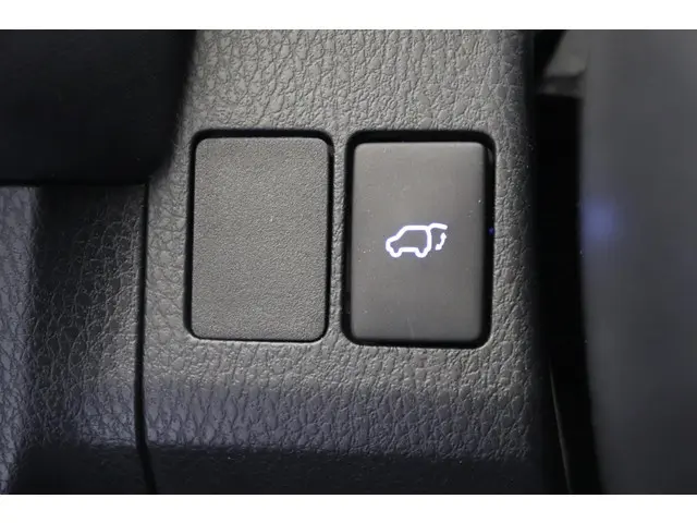 Toyota RAV4 2.5 Hybrid AWD Energy, 2018 Hybride Benzine 32