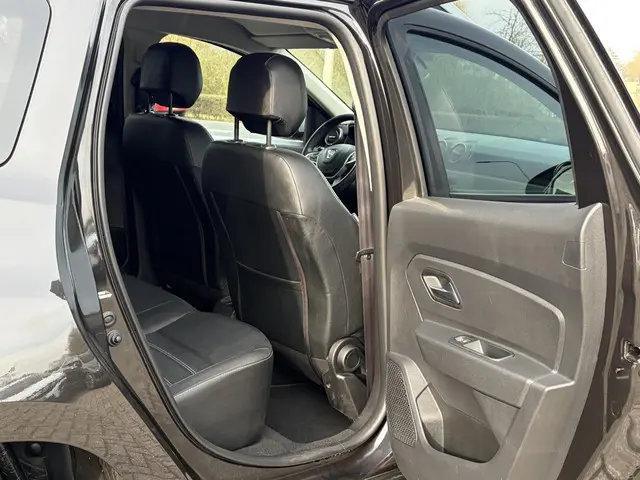 Dacia Duster 1.2 TCe Prestige 2018 Benzine 26