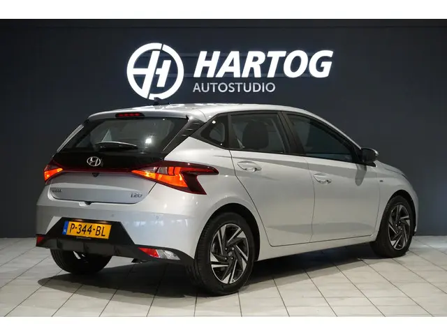 Hyundai i20 1.0 T-GDI Comfort Smart 2022 Benzine 2