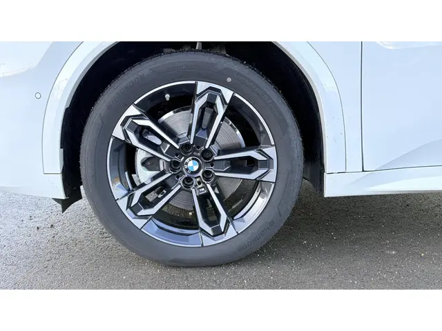 BMW X2 sDrive20i 2025 Benzine 4