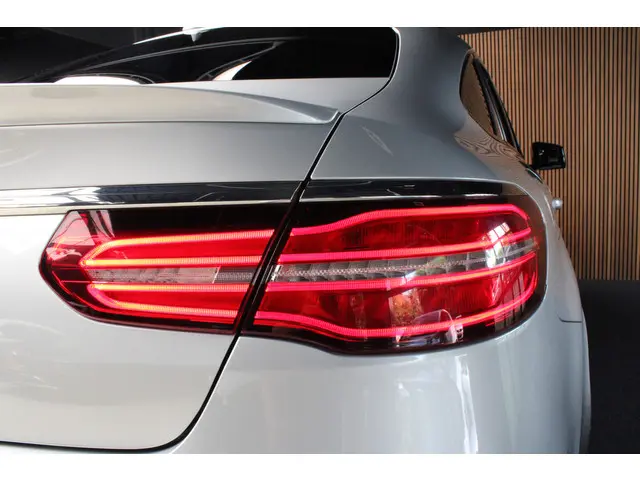 Mercedes-Benz GLE Coupé 450 AMG 4MATIC 2016 Benzine 17