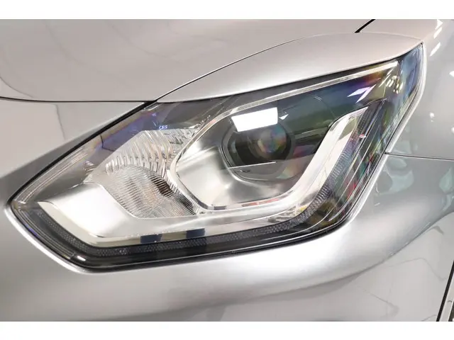 Suzuki Swift 1.4 Sport Smart Hybrid 2021 Benzine 30