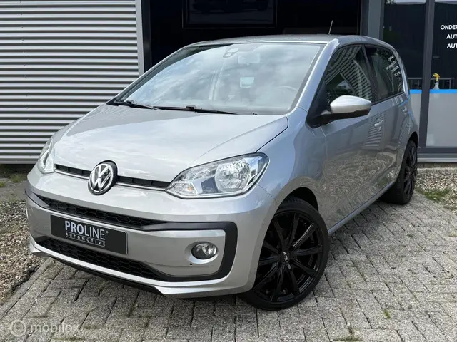 Volkswagen up! 1.0 BMT high up! 2017 Benzine 15