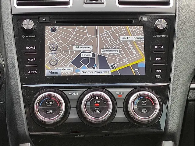 Subaru Forester 2.0 Premium 2017 Benzine 17