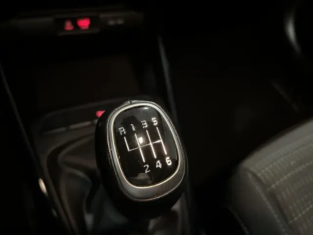 Kia Stonic 1.0 T-GDi DynamicPlusLine 2018 Benzine 21