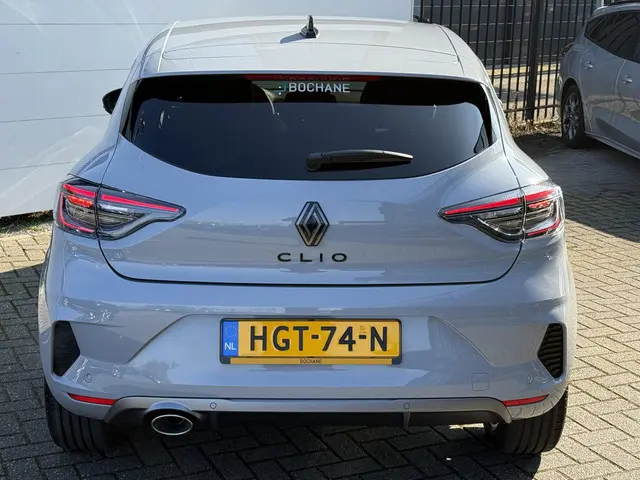 Renault Clio 1.0 TCe 90 GPF esprit Alpine 2025 Benzine 15