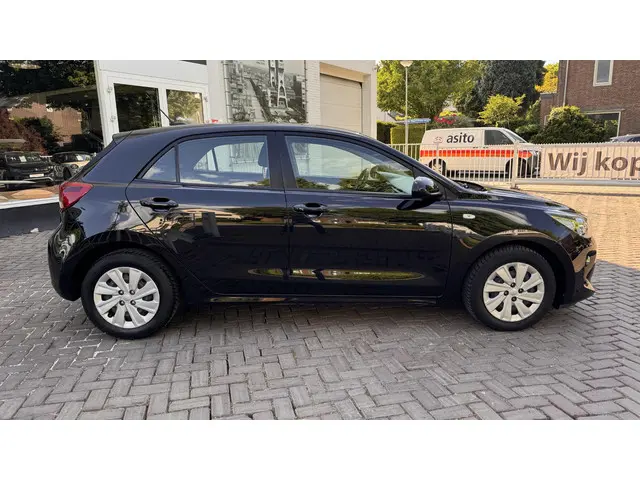 Kia Rio 1.0 TGDI ComfortPlusLine Navigator 2017 Benzine 7