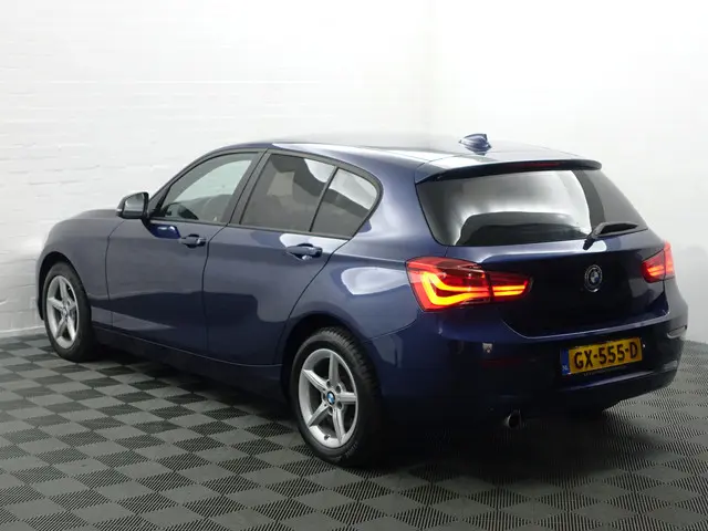 BMW 1 Serie 116d High Executive Aut- 2015 Diesel 5