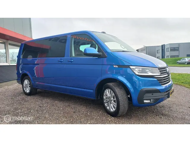 Volkswagen Transporter 2.0 TDI L2H1 30 DC 2020 Diesel 8