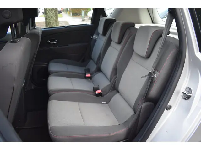 Renault Scénic 1.2 TCe Expression Trekhaak 2013 Benzine 13