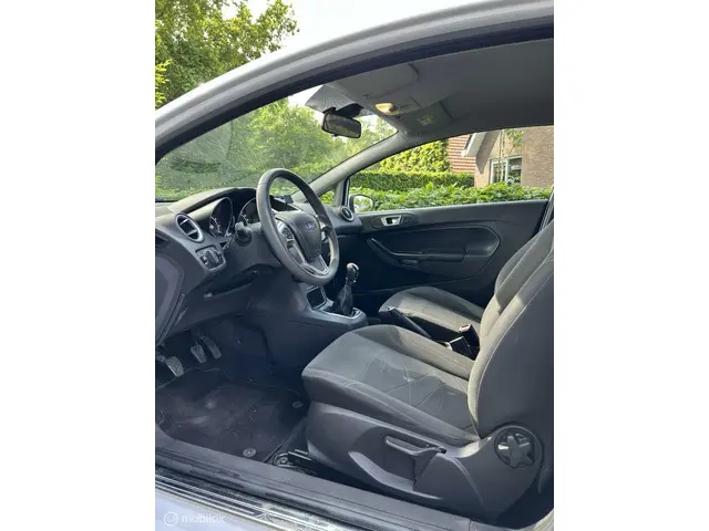 Ford Fiesta 1.0 EcoBoost Titanium 2013 Benzine 6
