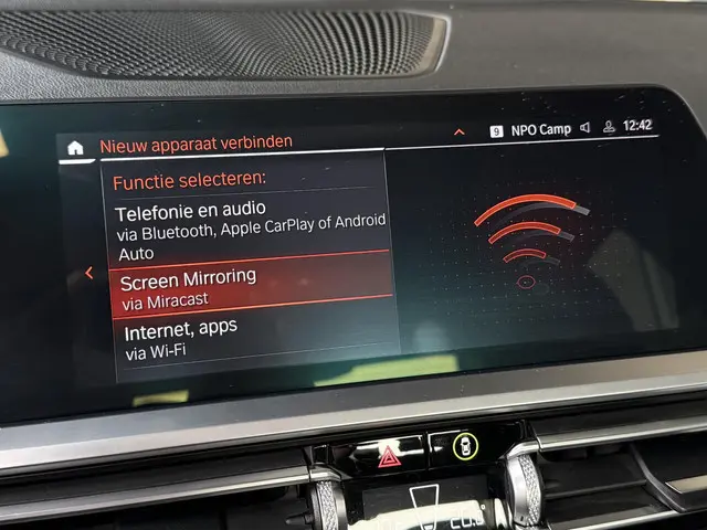 BMW 3 Serie 320i 2021 Benzine 25