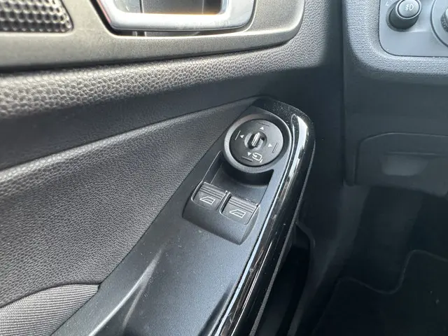 Ford Fiesta 1.0 EcoBoost 100pk Titanium 2014 Benzine 15