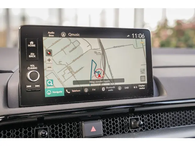 Honda CR-V 2.0i e:PHEV ADVANCE TECH 2025 Hybride Benzine 5