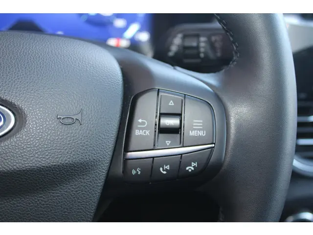 Ford Kuga 2.5 PHEV Titanium 2022 Hybride Benzine 13