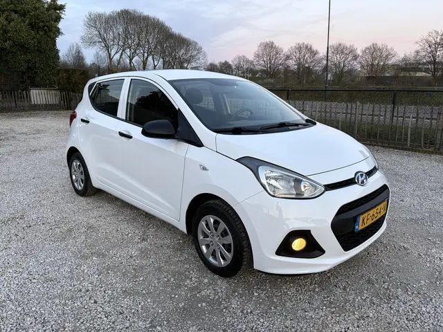 Hyundai i10 3