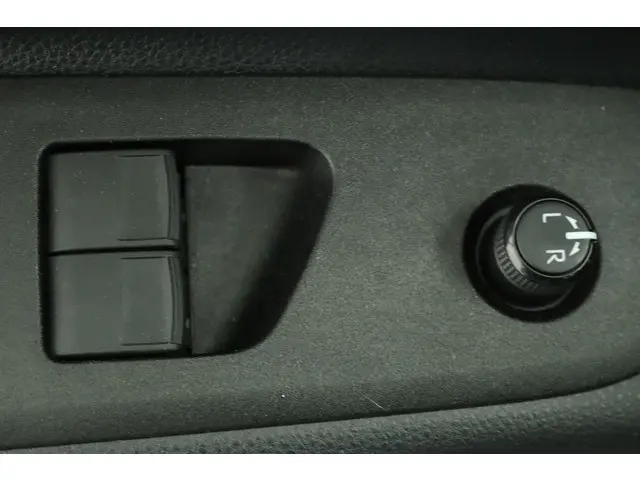 Toyota Aygo X 1.0 VVT-i MT Play 2024 Benzine 28