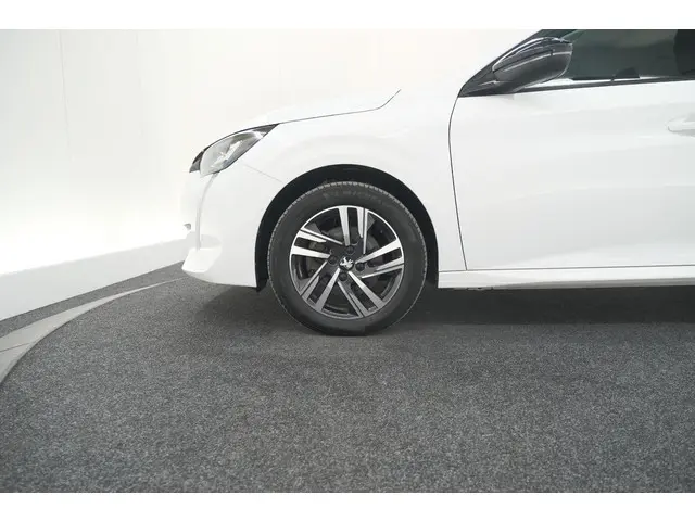 Peugeot 208 PureTech 100 Allure Pack 2023 Benzine 15