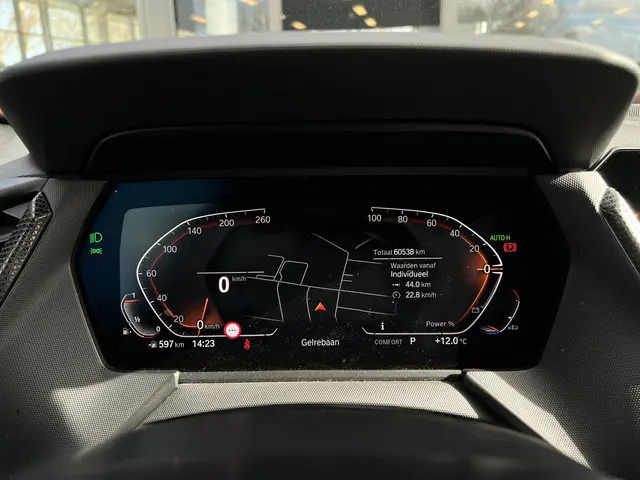 BMW 1 Serie 118i Business Edition 2021 Benzine 4