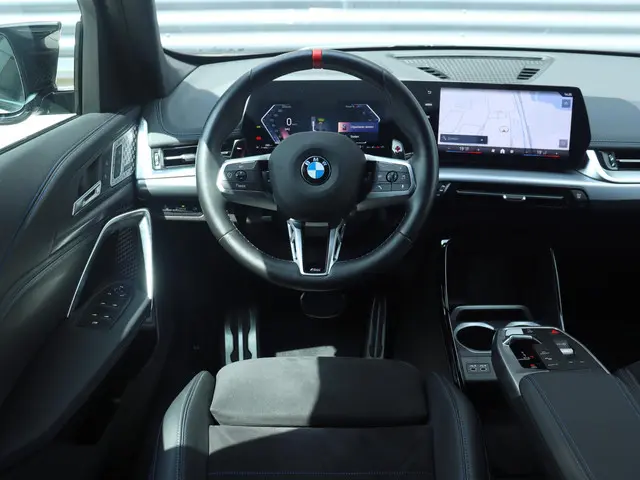 BMW X1 M35i 2024 Benzine 9