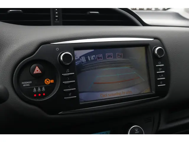 Toyota Yaris 1.0 VVT-i Active 2019 Benzine 21