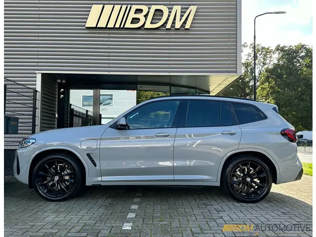 BMW X3 xDrive30e High Executive 2022 Hybride Benzine 3